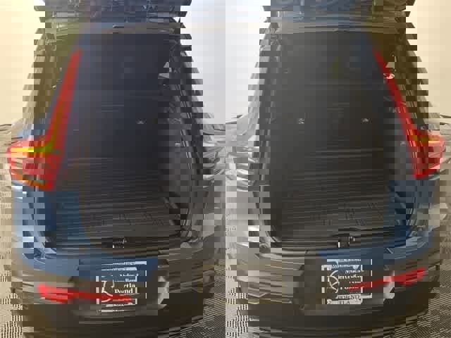 Used 2023 Volvo XC40 Recharge Ultimate w/ Protection Package Premier image 52