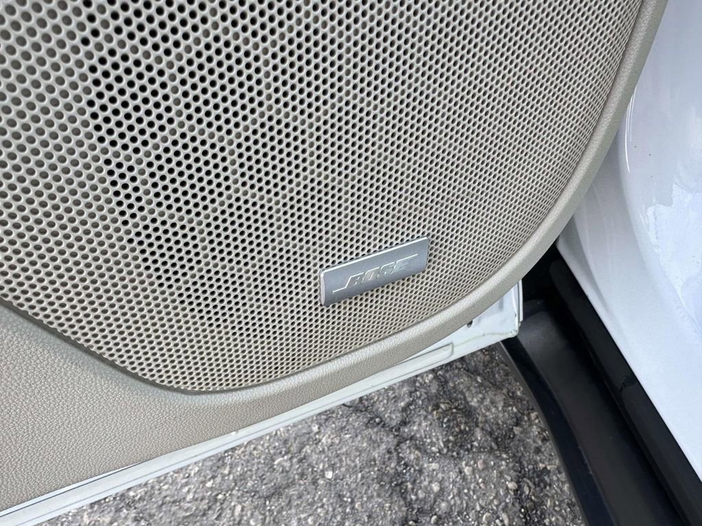 Certified 2023 GMC Acadia Denali w/ Denali Ultimate Package image 21