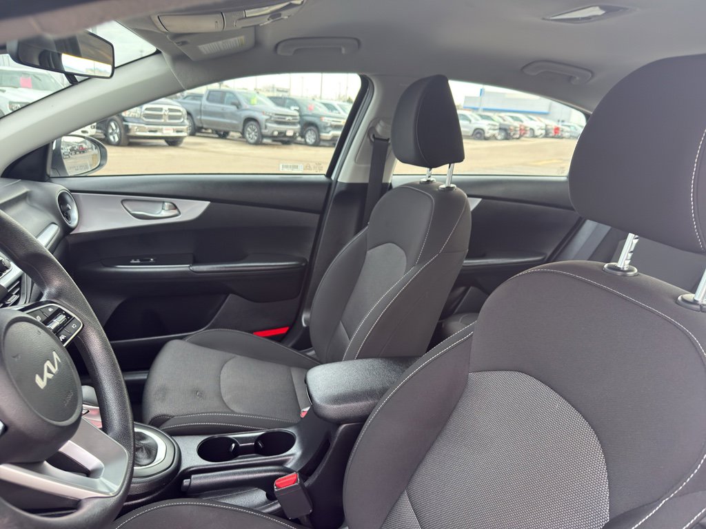 Used 2024 Kia Forte LXS image 24
