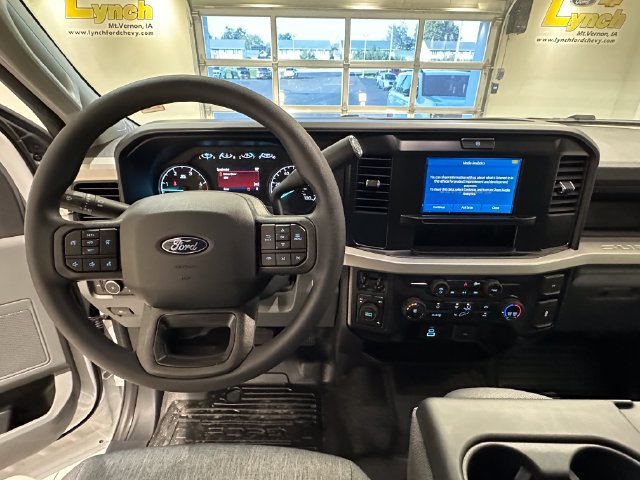 New 2027 Ford F350 XL AWD/4WD image 8