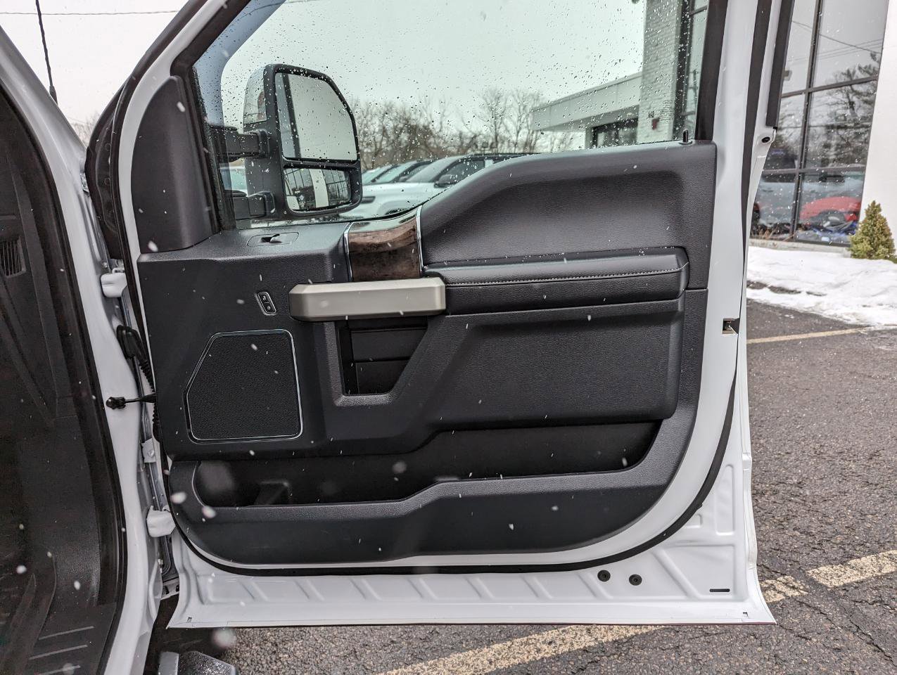 Used 2022 Ford F350 Lariat w/ Lariat Ultimate Package image 33