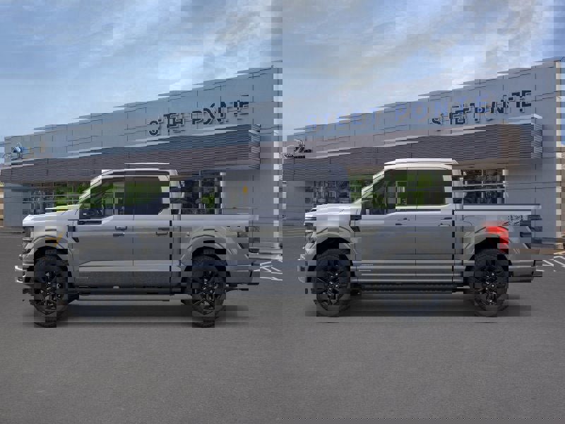 New 2025 Ford F150 XLT image 3