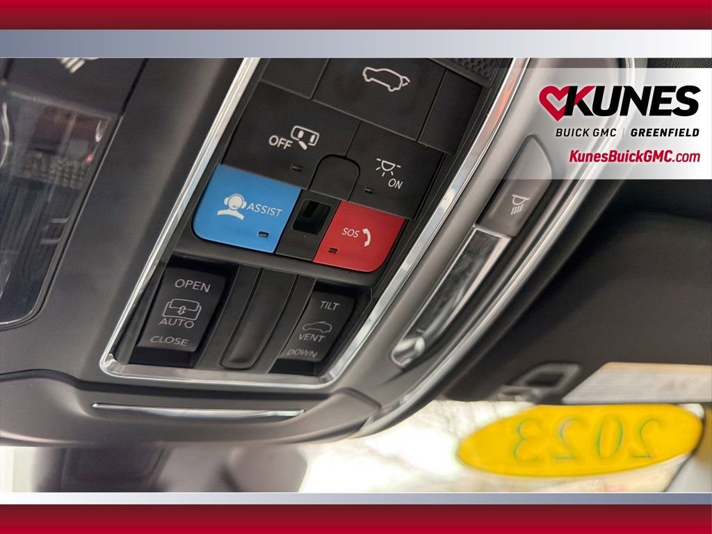 Used 2023 Jeep Grand Cherokee L Laredo image 27