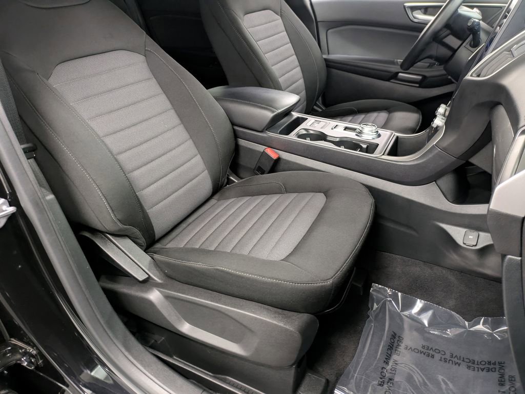Used 2024 Ford Edge SE w/ Black Appearance Package AWD/4WD image 31