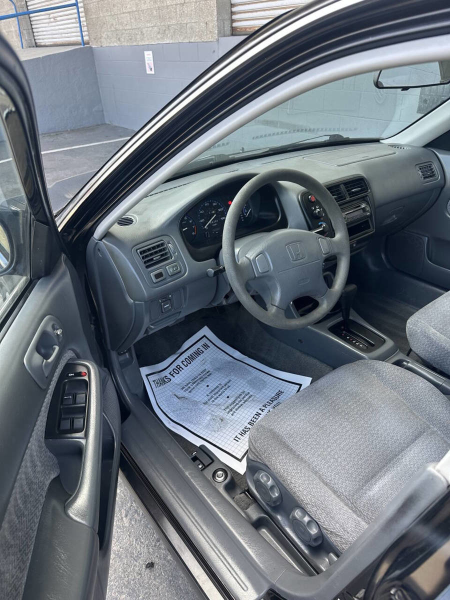 Used 2000 Honda Civic LX image 6