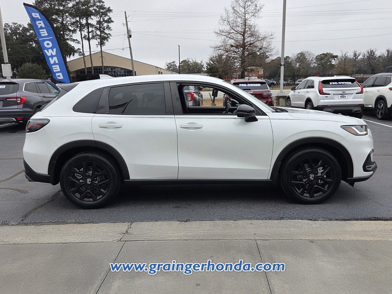 Certified 2023 Honda HR-V Sport image 4