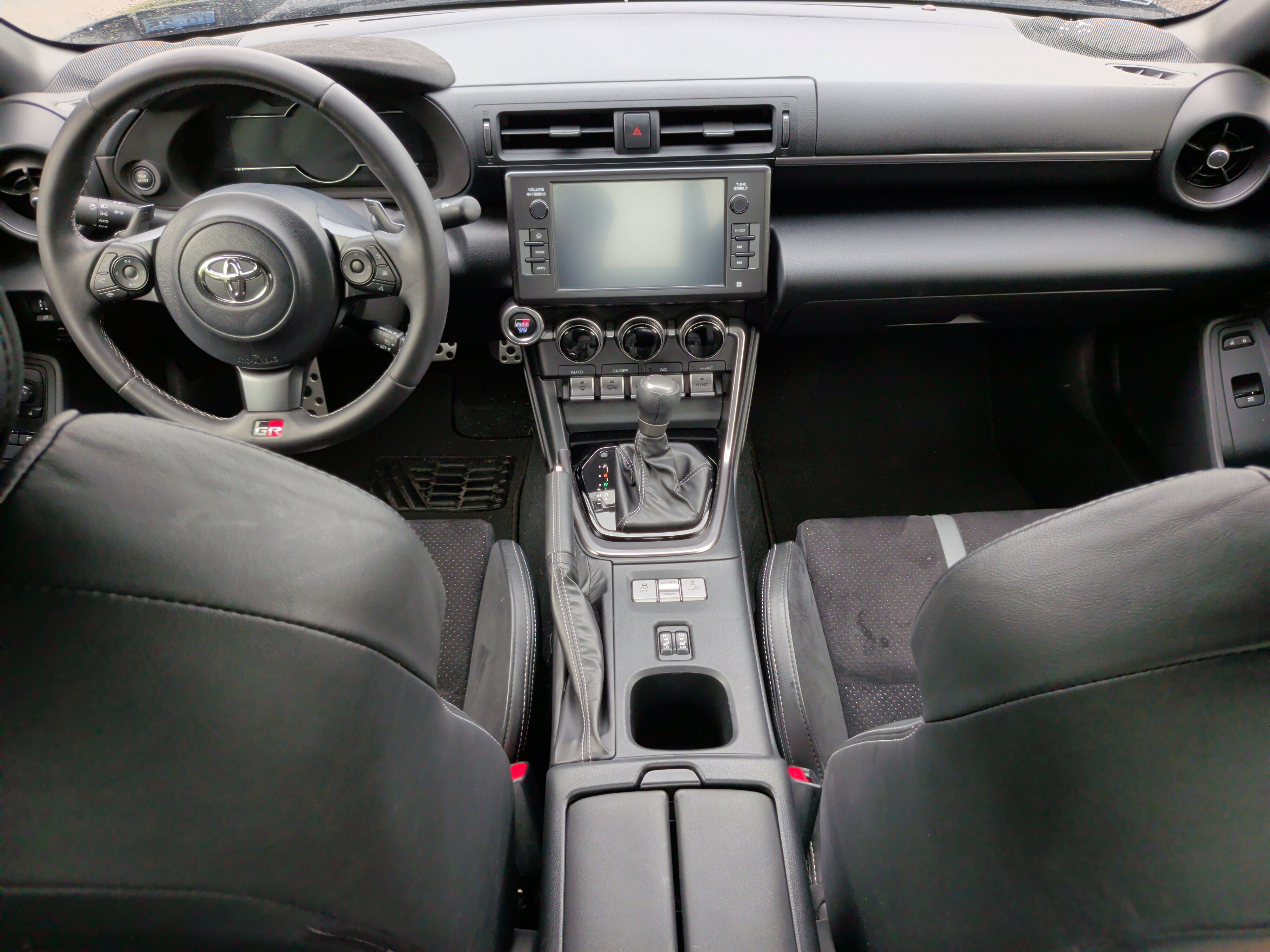Used 2023 Toyota GR86 Premium RWD image 30
