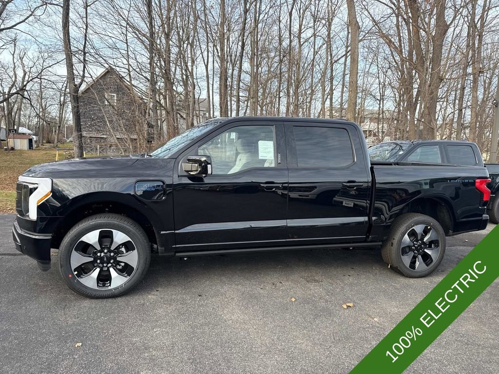New 2025 Ford F150 Lightning Platinum AWD/4WD image 31