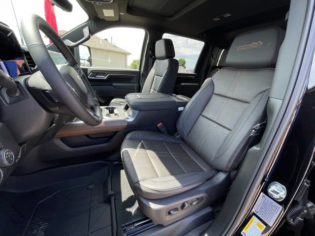 New 2026 Chevrolet Silverado 3500 High Country w/ Technology Package AWD/4WD image 15
