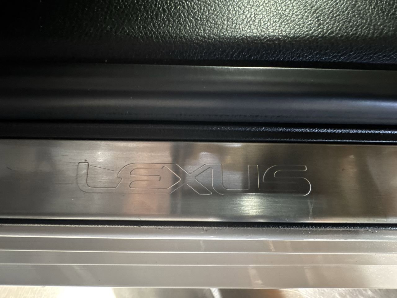 Used 2019 Lexus ES 350 F Sport image 18