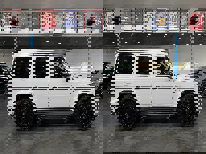 Used 2025 Mercedes-Benz G 63 AMG 4MATIC image 14