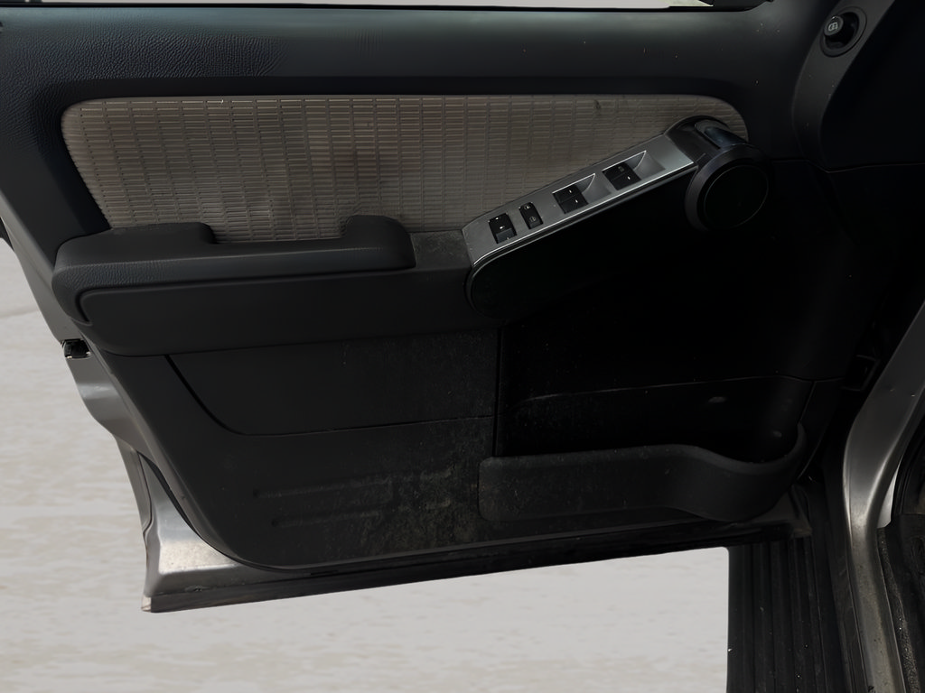 Used 2008 Mercury Mountaineer AWD image 16