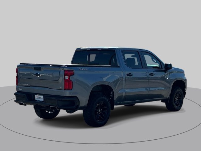 Used 2021 Chevrolet Silverado 1500 LT Trail Boss w/ Convenience Package II AWD/4WD image 4