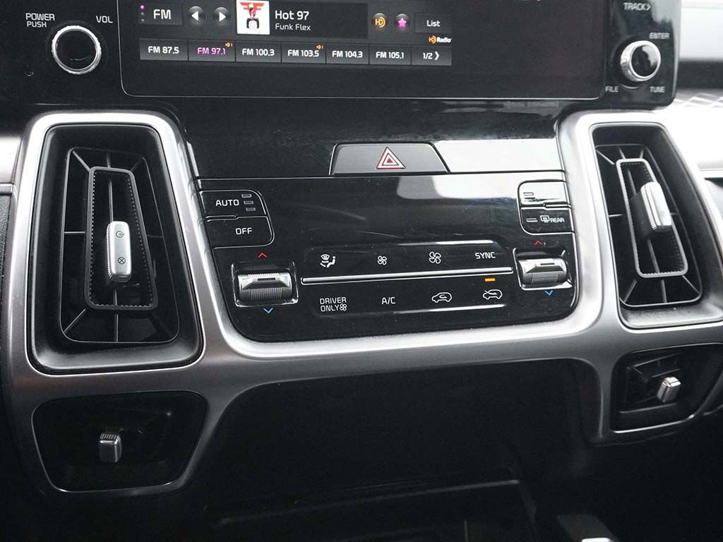 Used 2022 Kia Sorento S FWD image 52