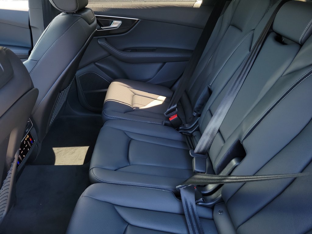 New 2026 Audi Q7 2.0T Premium Plus AWD/4WD image 26