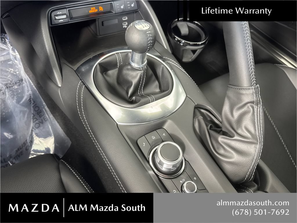 New 2026 MAZDA MX-5 Miata RF Grand Touring RWD image 27