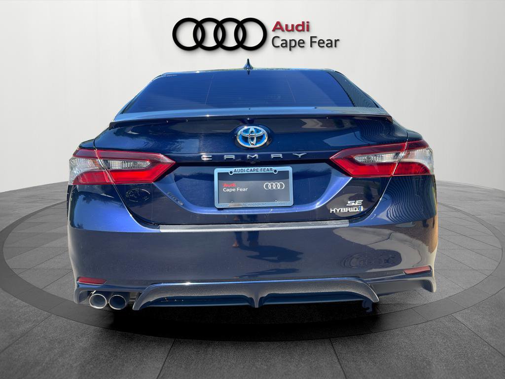 Used 2022 Toyota Camry SE w/ Audio Upgrade Package FWD image 4