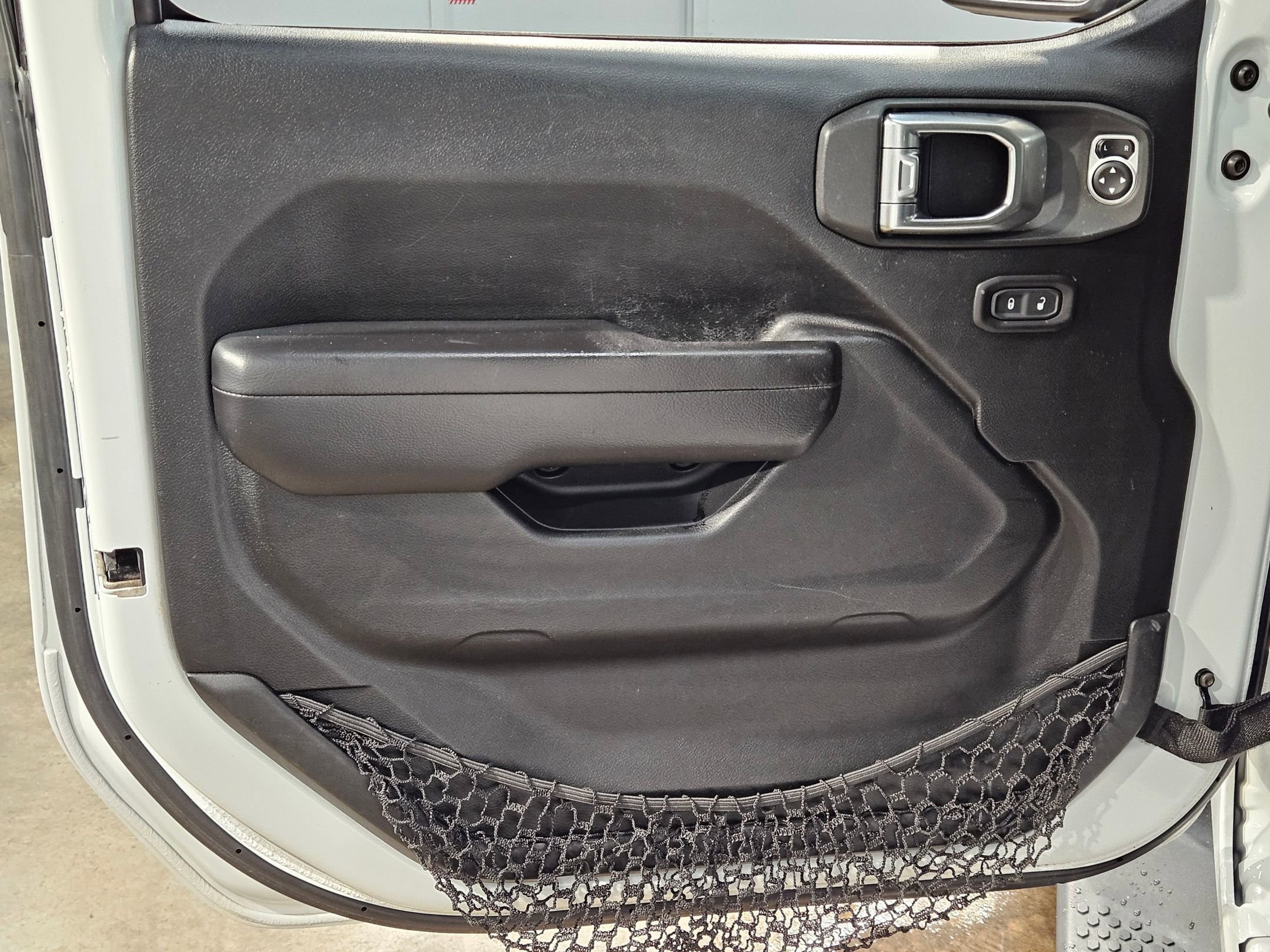 Used 2020 Jeep Wrangler Unlimited Sport S AWD/4WD image 20