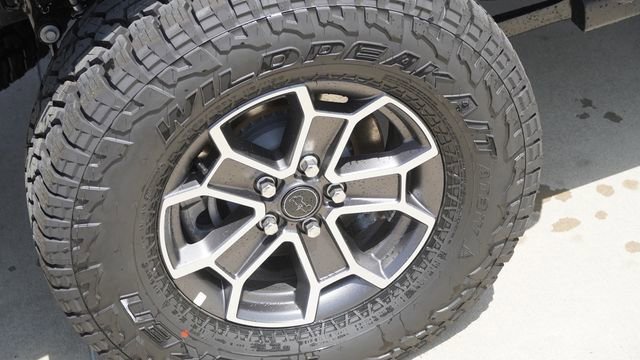 New 2026 Jeep Gladiator Mojave AWD/4WD image 11