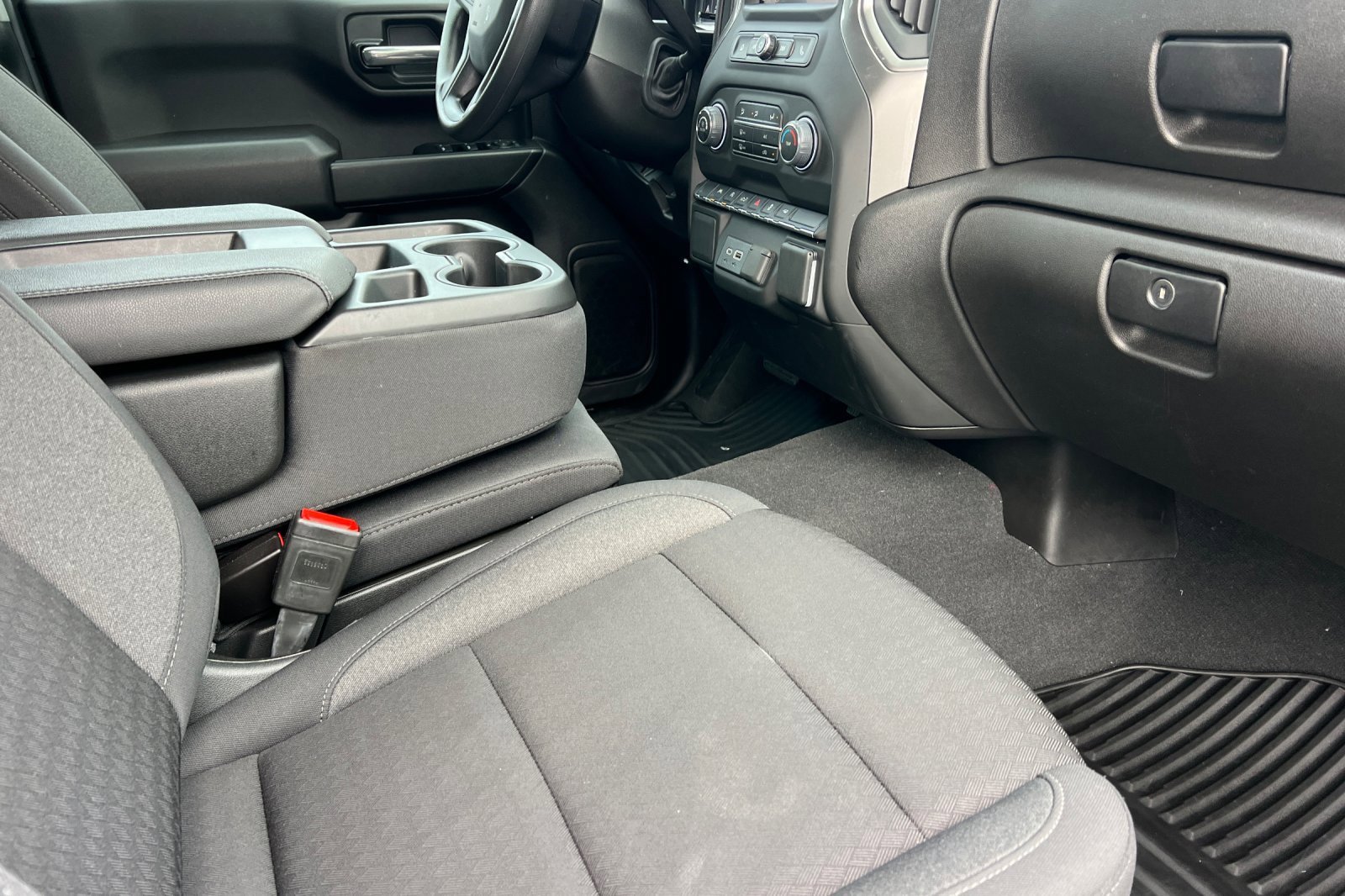 Used 2025 Chevrolet Silverado 1500 Custom w/ Rally Edition image 19