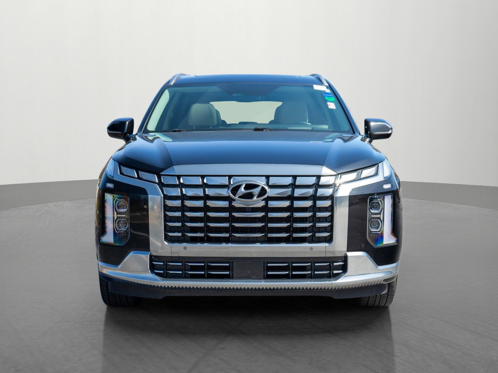 Used 2023 Hyundai Palisade Calligraphy AWD/4WD image 2