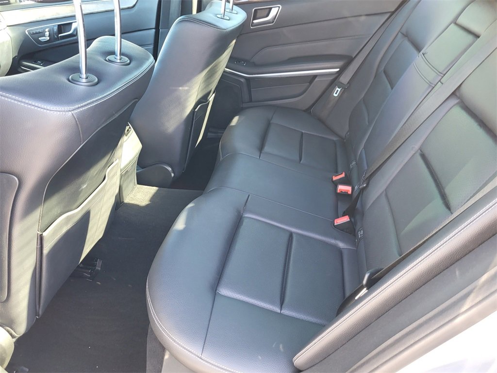 Used 2015 Mercedes-Benz E 350 4MATIC Sedan w/ Premium 1 Package image 15