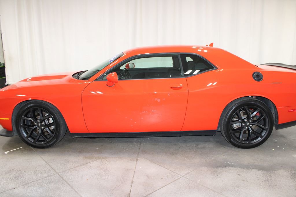 Used 2022 Dodge Challenger GT w/ Blacktop Package RWD image 6
