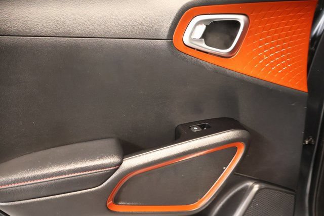Used 2025 Kia Soul GT-Line FWD image 26