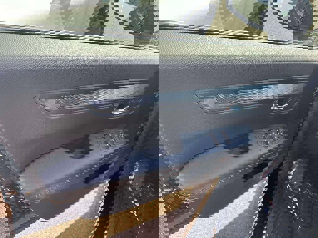 Used 2023 Honda CR-V Sport image 16