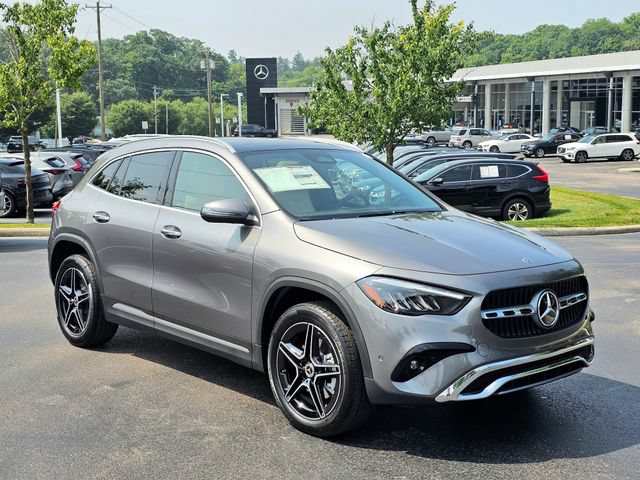 New 2026 Mercedes-Benz GLA 250 4MATIC image 1