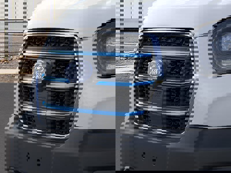 New 2026 Ford E-Transit 148 High Roof Extended image 17