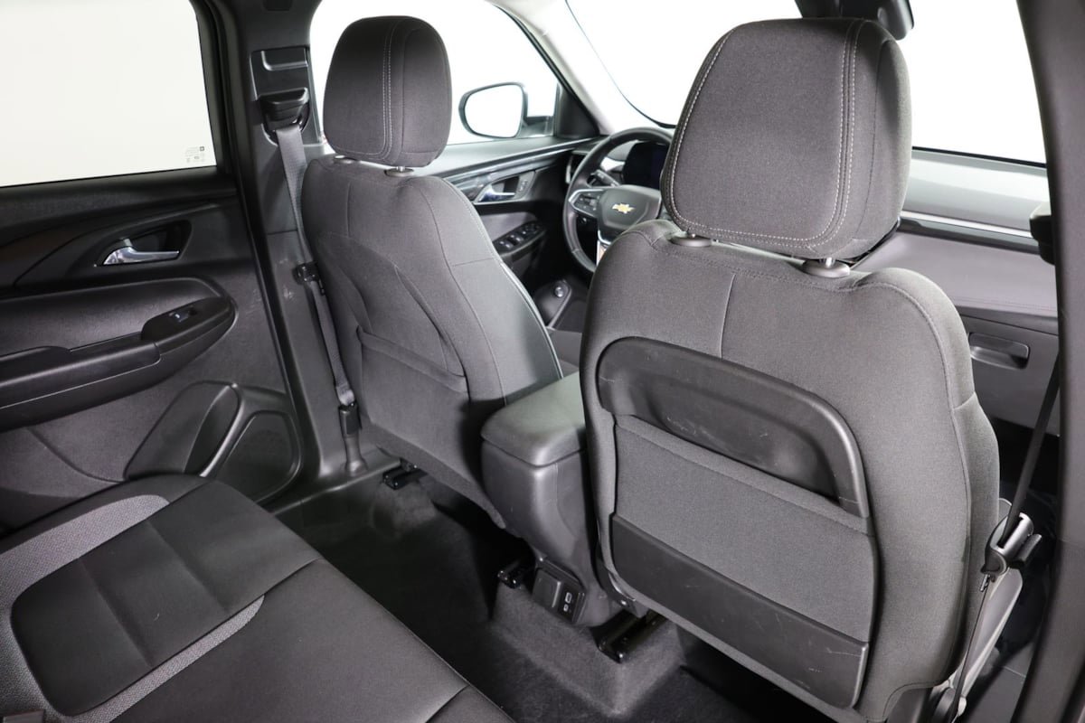 Used 2024 Chevrolet TrailBlazer LT w/ Convenience Package FWD image 33