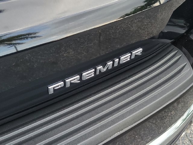 Used 2024 Chevrolet Tahoe Premier w/ Premium Package 2 RWD image 6