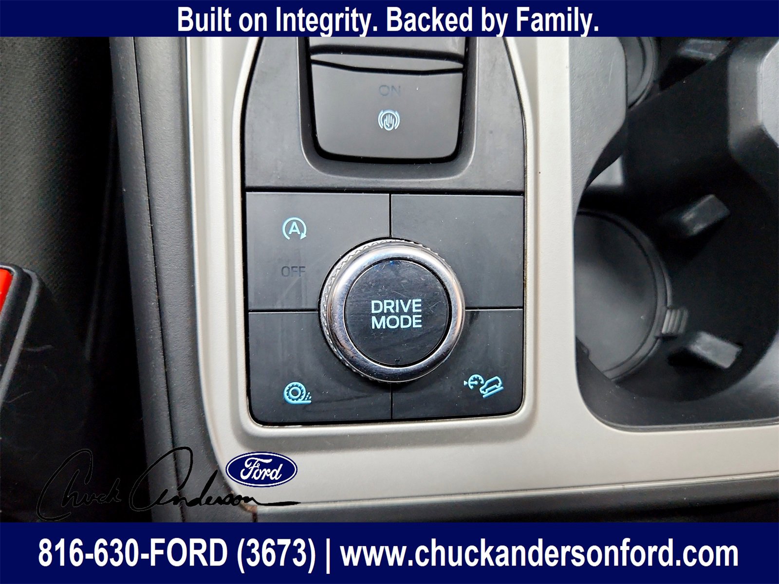 Used 2021 Ford Explorer XLT image 21