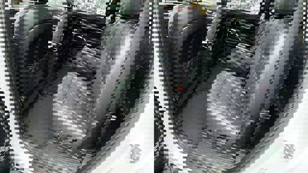 Used 2021 Kia Telluride EX w/ EX Premium Package image 21