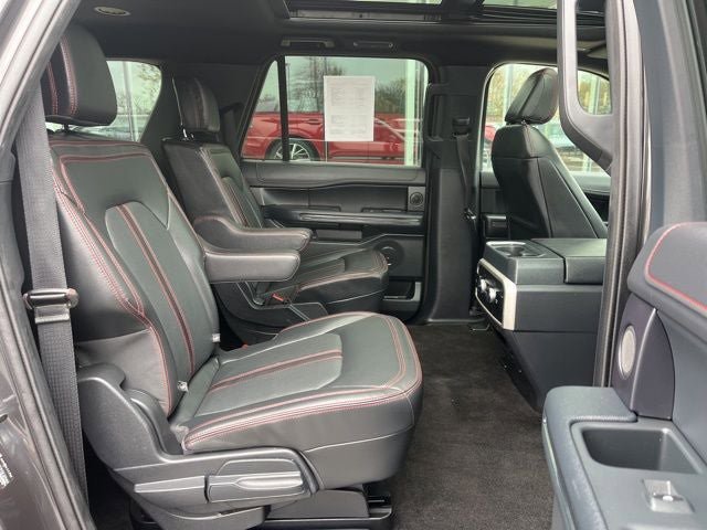 Used 2022 Ford Expedition Max Limited image 17