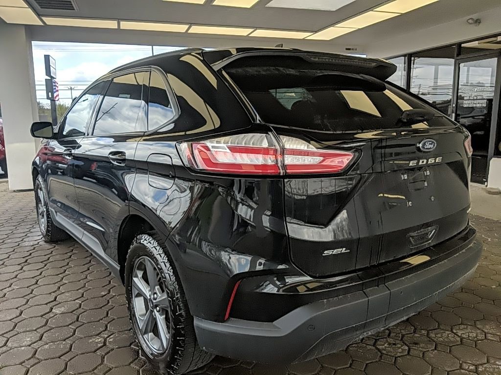 Used 2023 Ford Edge SEL w/ Sport Appearance Package AWD/4WD image 8