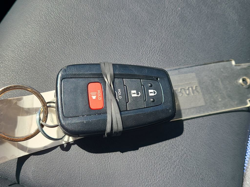 Used 2024 Toyota RAV4 XSE image 28