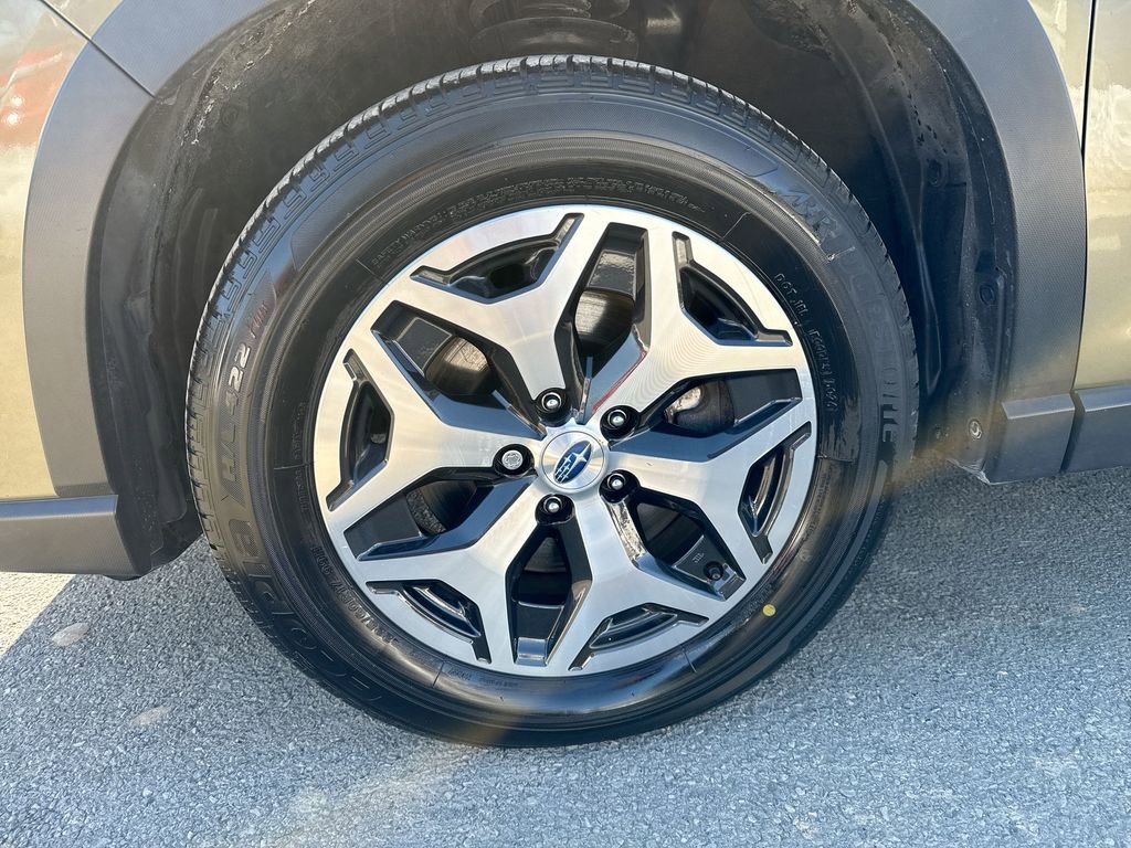 Used 2023 Subaru Forester Premium image 19