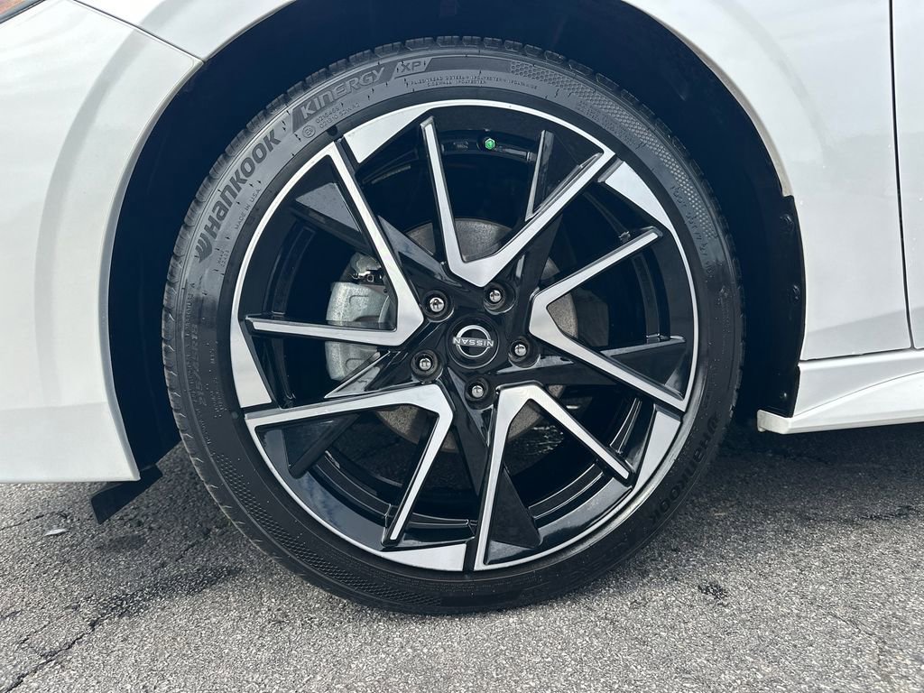 Used 2024 Nissan Sentra SR image 12