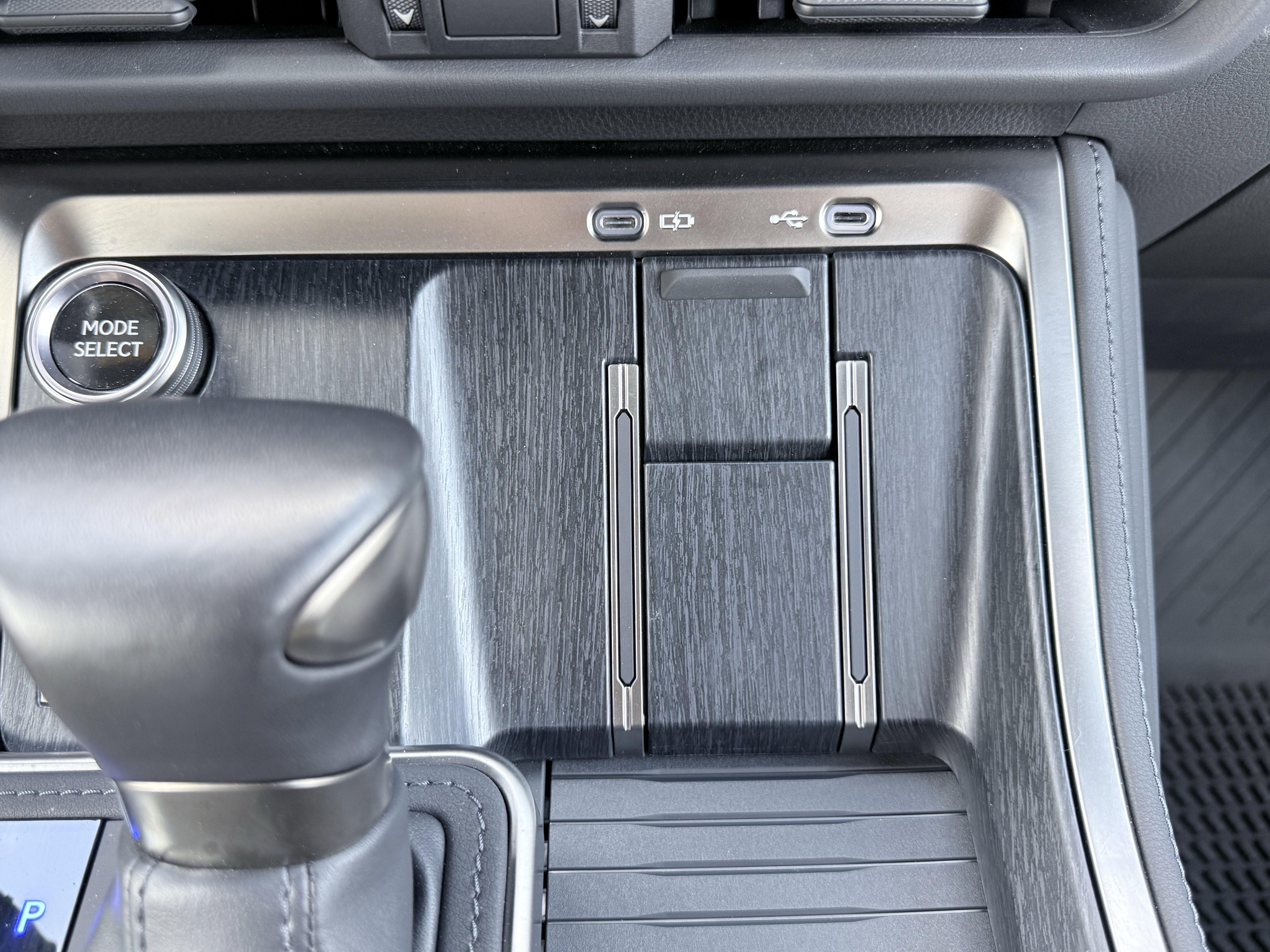 Used 2024 Lexus GX 550 image 43