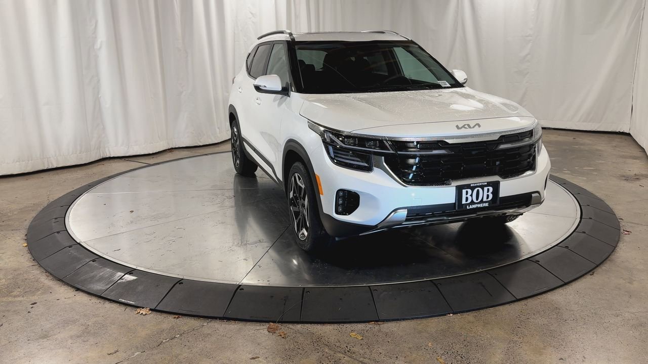 New 2026 Kia Seltos SX w/ SX Sunroof Package image 3