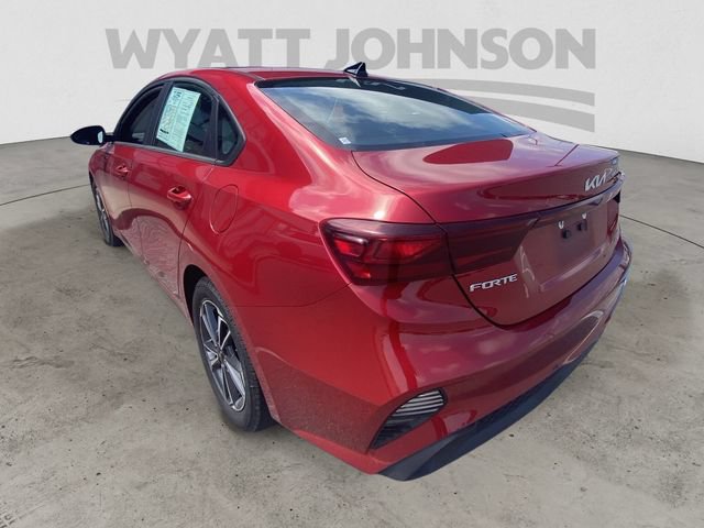 Used 2024 Kia Forte LXS FWD image 7
