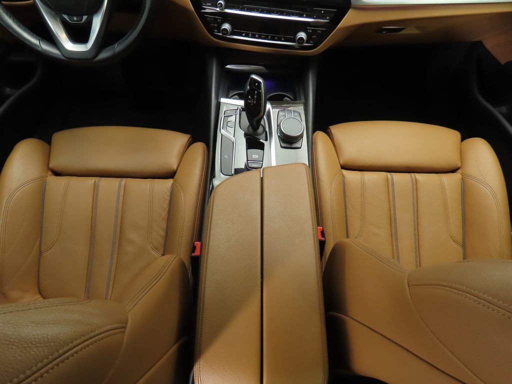 Used 2019 BMW 530i xDrive 530i xDrive w/ Convenience Package image 17