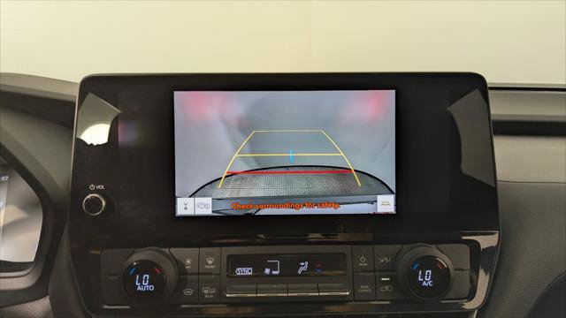 Used 2025 Toyota Grand Highlander FWD image 31