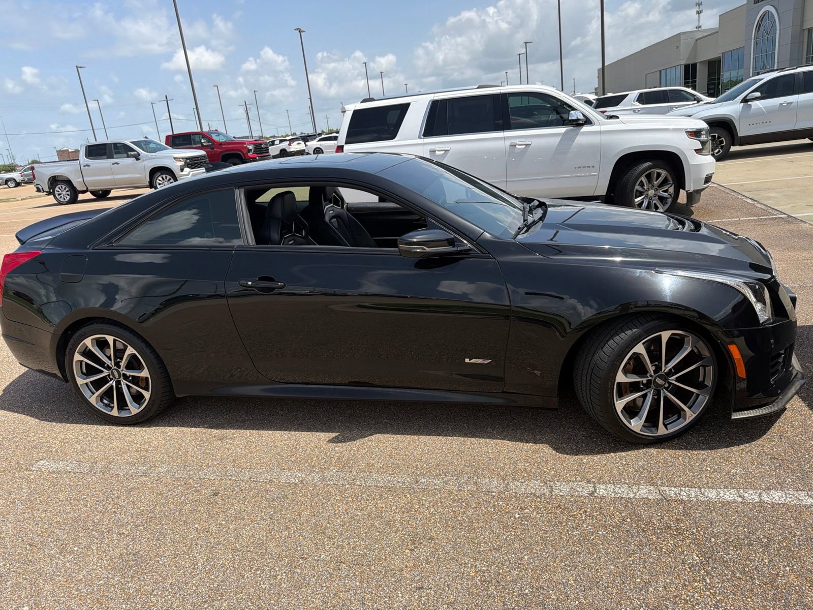 Used 2016 Cadillac ATS V w/ Luxury Package RWD image 3