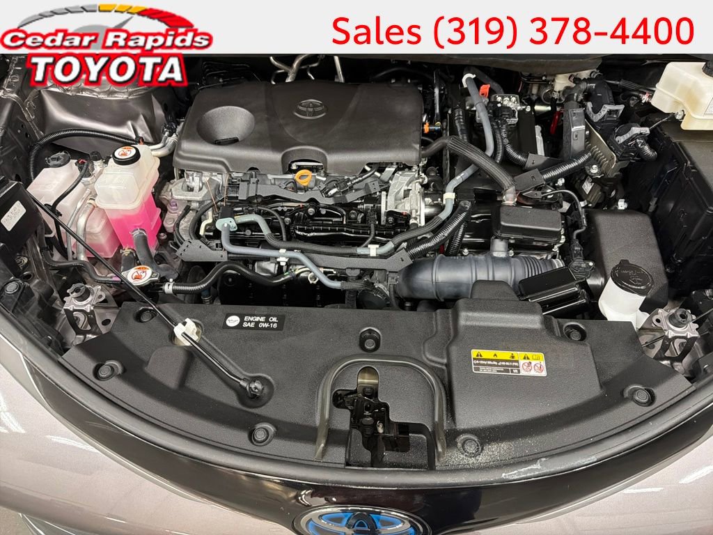 Certified 2021 Toyota Sienna Platinum image 25