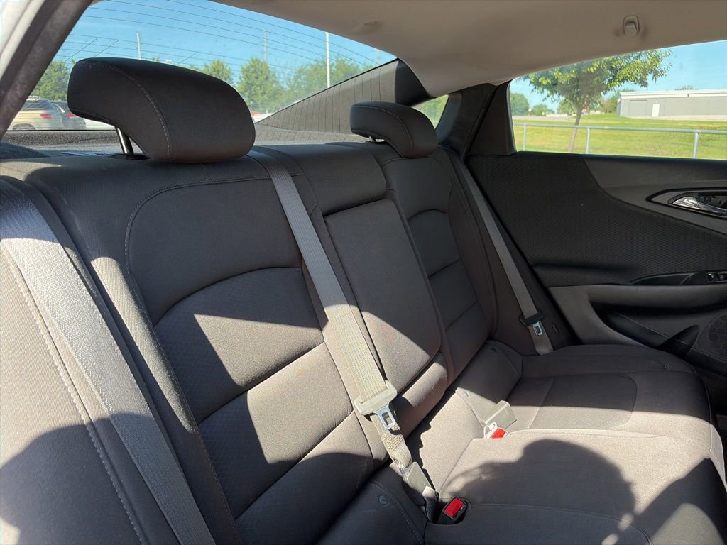 Used 2019 Chevrolet Malibu LT w/ Driver Confidence Package FWD image 33