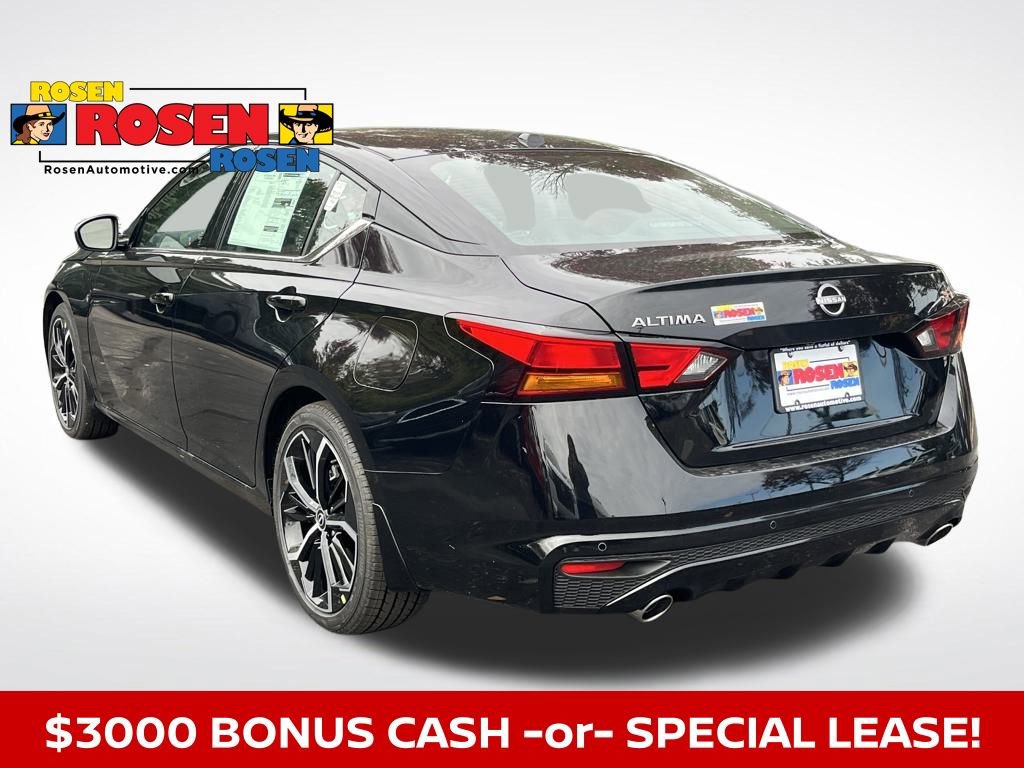 New 2025 Nissan Altima 2.5 SR w/ SR Premium Package video 3