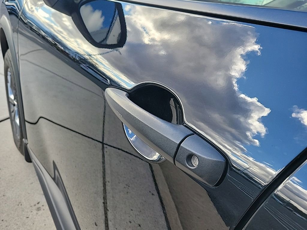 Certified 2024 Nissan Rogue S image 11